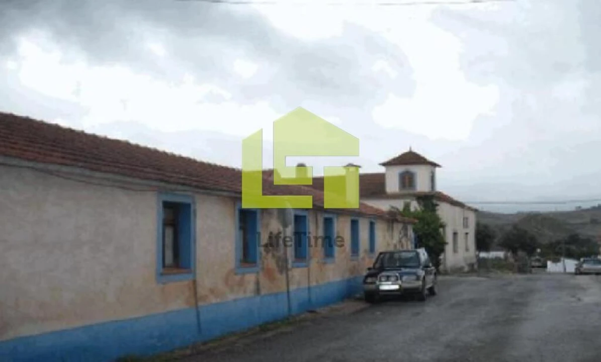 Negócio para Venda em Manique do Intendente, Vila Nova de São Pedro e Maçussa Foto 2