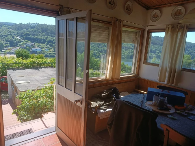 Moradia T4 para Venda em Foz do Sousa e Covelo Foto 5