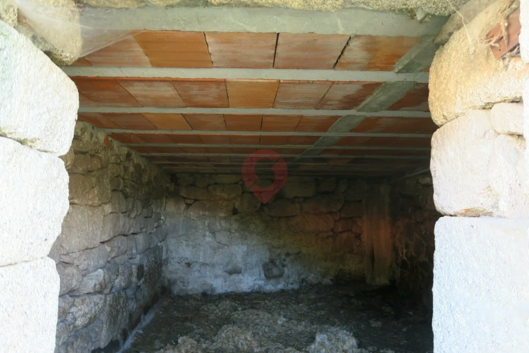 Moradia T0 para Venda em Riba de Mouro Foto 8