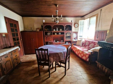 Moradia T4 para Venda em Bela