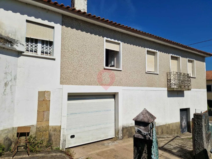 Moradia T4 para Venda em Bela Foto 2