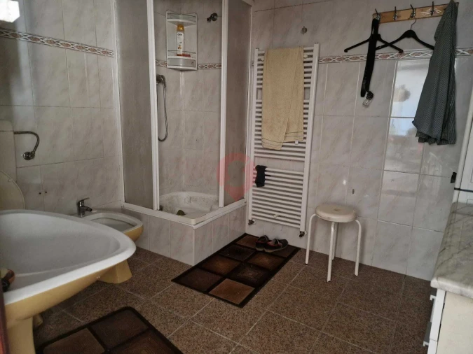 Moradia T4 para Venda em Bela Foto 13