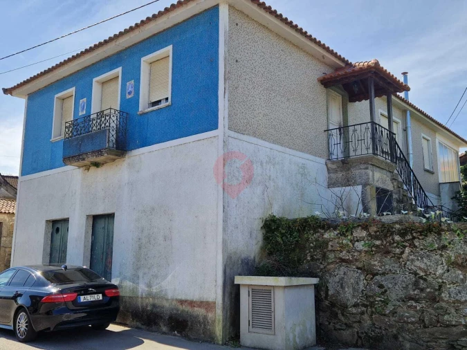 Moradia T4 para Venda em Bela