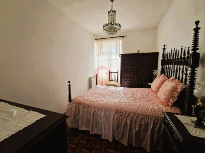 Moradia T4 para Venda em Bela Foto 16