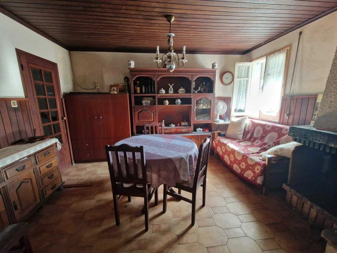 Moradia T4 para Venda em Bela Foto 12