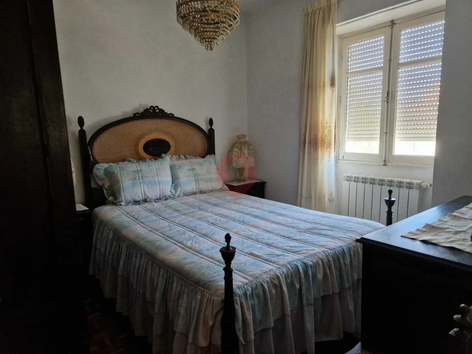 Moradia T4 para Venda em Bela Foto 19