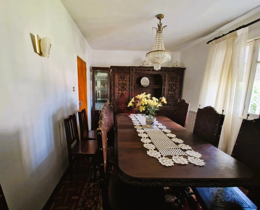 Moradia T4 para Venda em Bela Foto 9