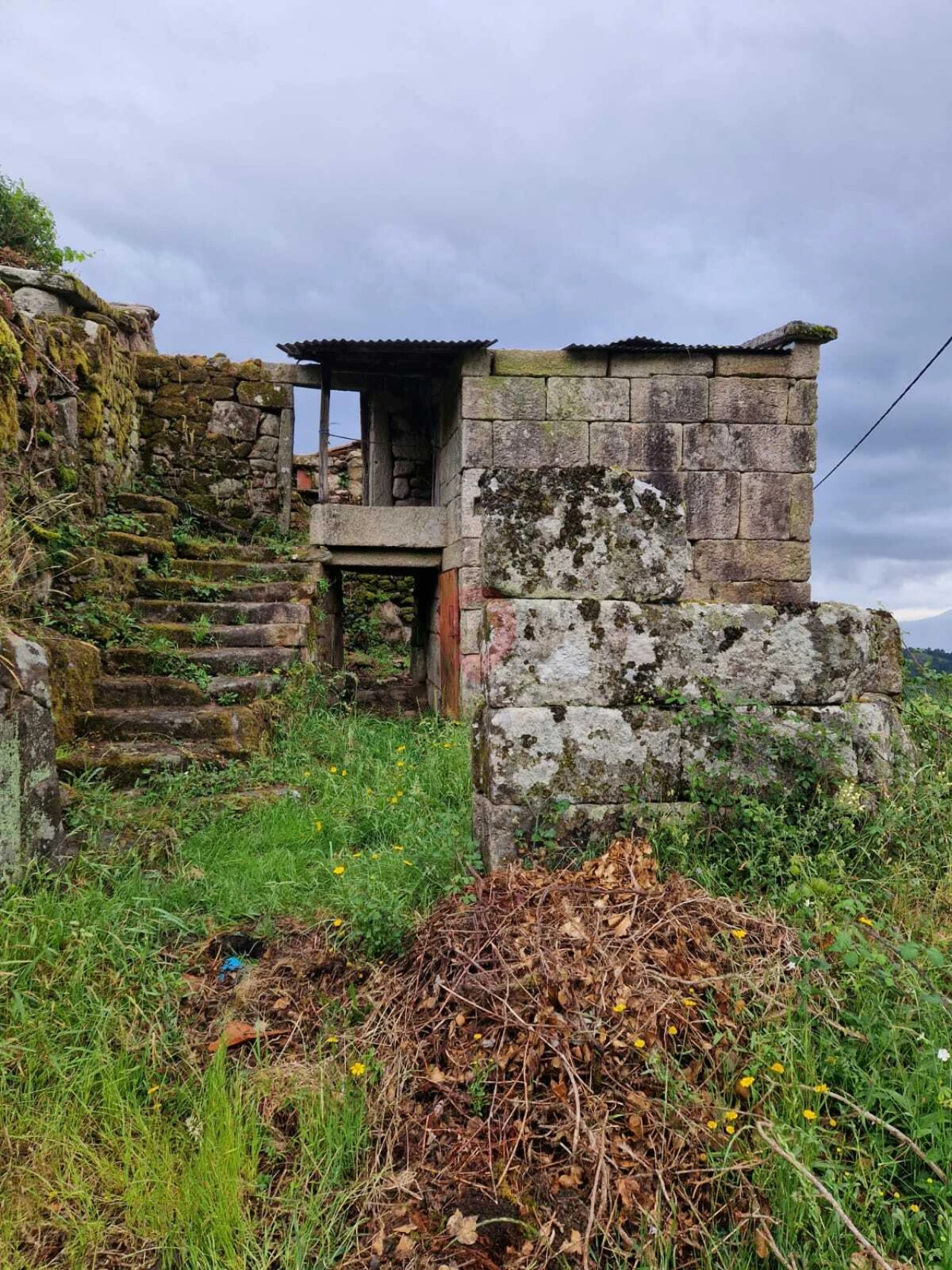 Moradia T0 para Venda em Tangil Foto 1