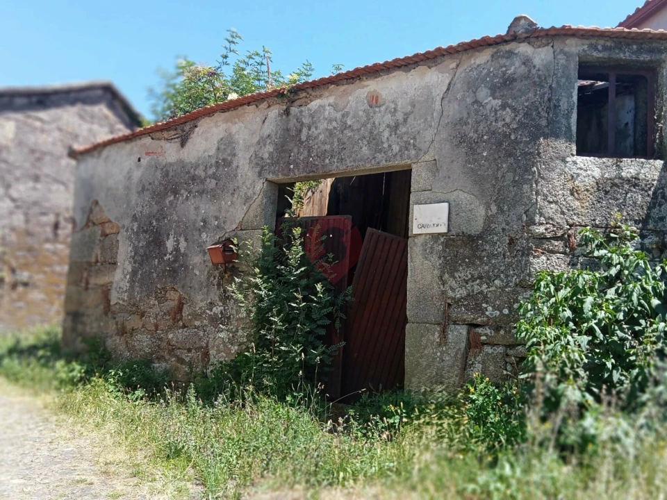 Moradia T0 para Venda em Gondomil e Sanfins Foto 1