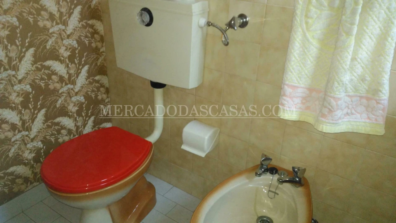 Moradia T5 para Venda em Esmoriz Foto 8