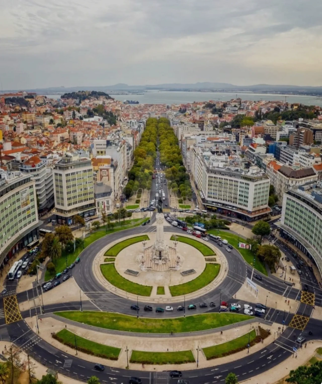 Prédio para Venda em Santo António Foto 1