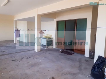 Moradia T5 para Venda em Monte