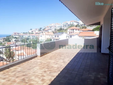 Moradia T5 para Venda em Monte