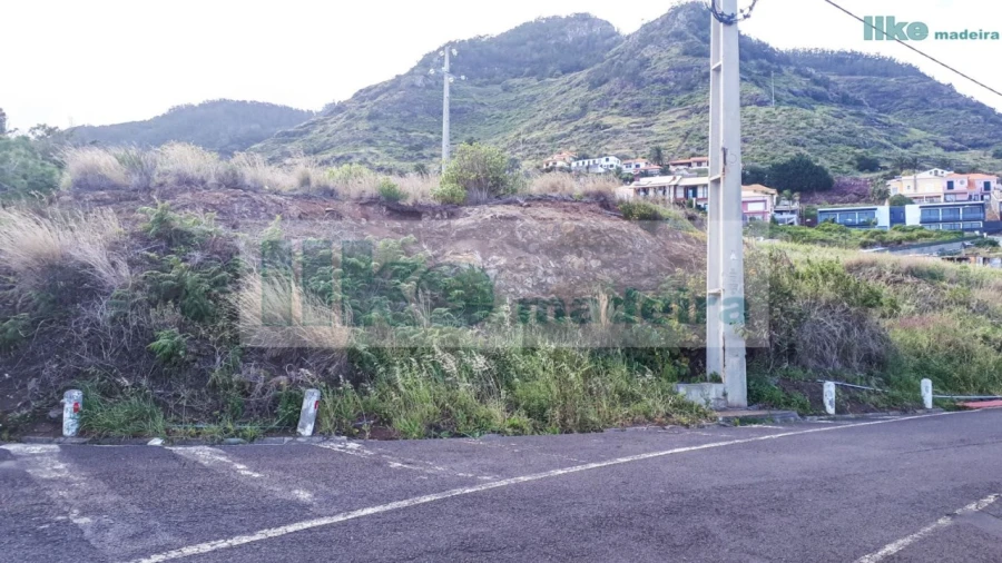 Terreno para Venda em Caniçal Foto 9