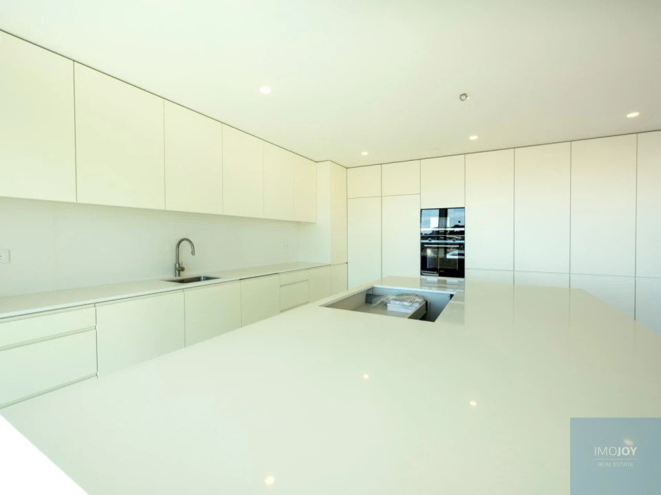 Apartamento T3 para Venda em Lordelo do Ouro e Massarelos Foto 24