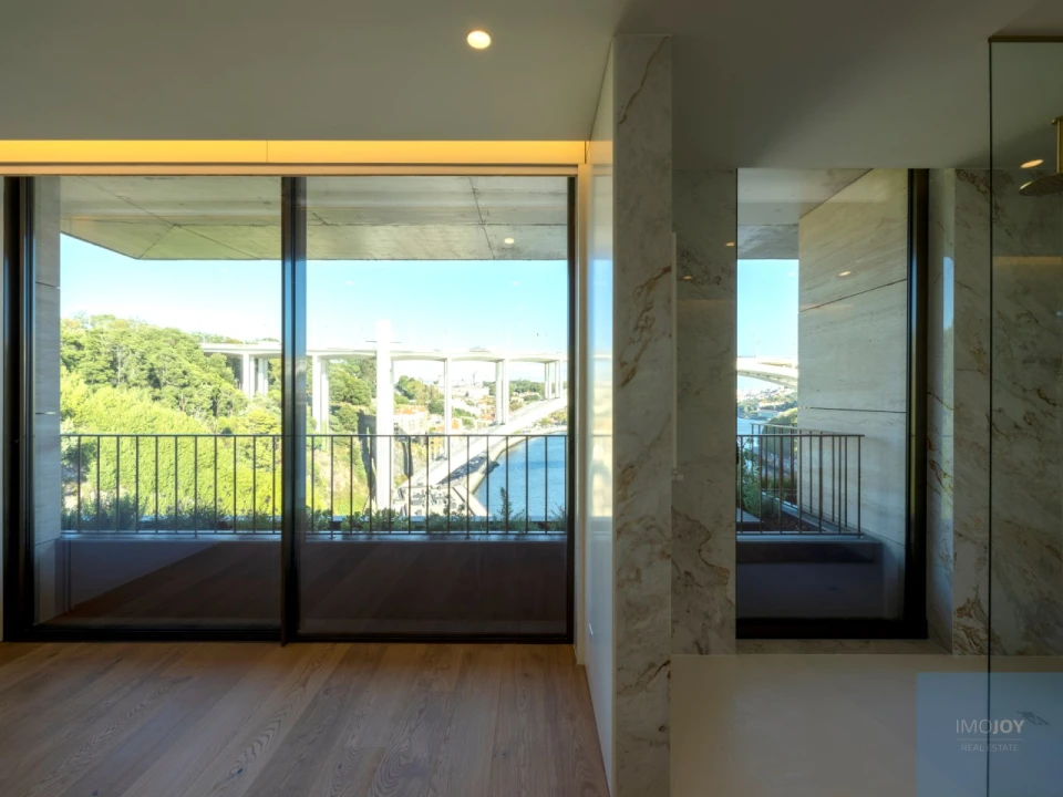 Apartamento T3 para Venda em Lordelo do Ouro e Massarelos Foto 48