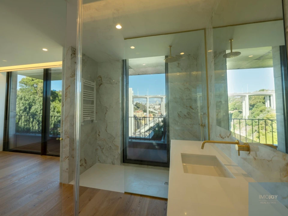 Apartamento T3 para Venda em Lordelo do Ouro e Massarelos Foto 49
