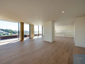 Apartamento T3 para Venda em Lordelo do Ouro e Massarelos
