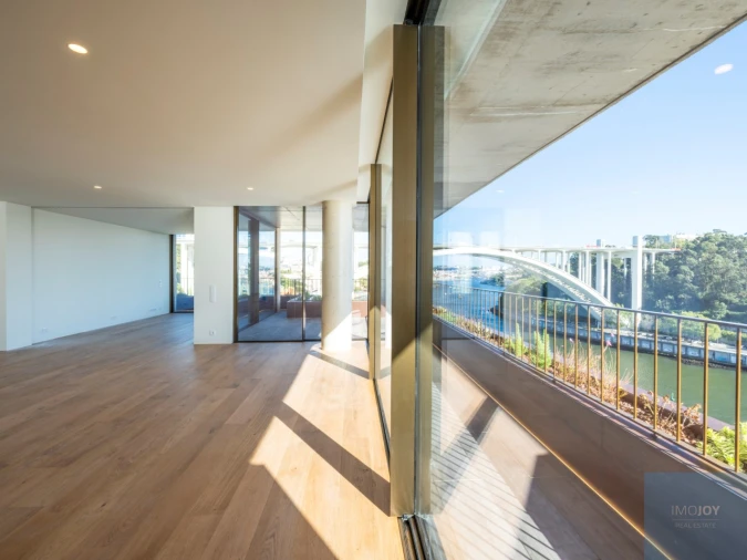 Apartamento T3 para Venda em Lordelo do Ouro e Massarelos Foto 3