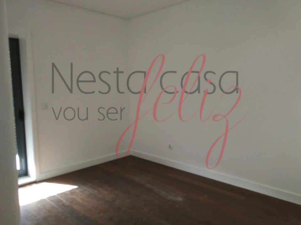 Apartamento T4 para Venda em Cedofeita, Santo Ildefonso, Sé, Miragaia, São Nicolau e Vitória Foto 23