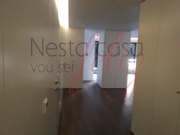 Apartamento T4 para Venda em Cedofeita, Santo Ildefonso, Sé, Miragaia, São Nicolau e Vitória