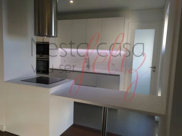 Apartamento T4 para Venda em Cedofeita, Santo Ildefonso, Sé, Miragaia, São Nicolau e Vitória