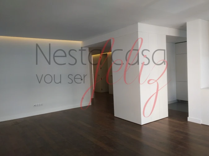 Apartamento T4 para Venda em Cedofeita, Santo Ildefonso, Sé, Miragaia, São Nicolau e Vitória Foto 16