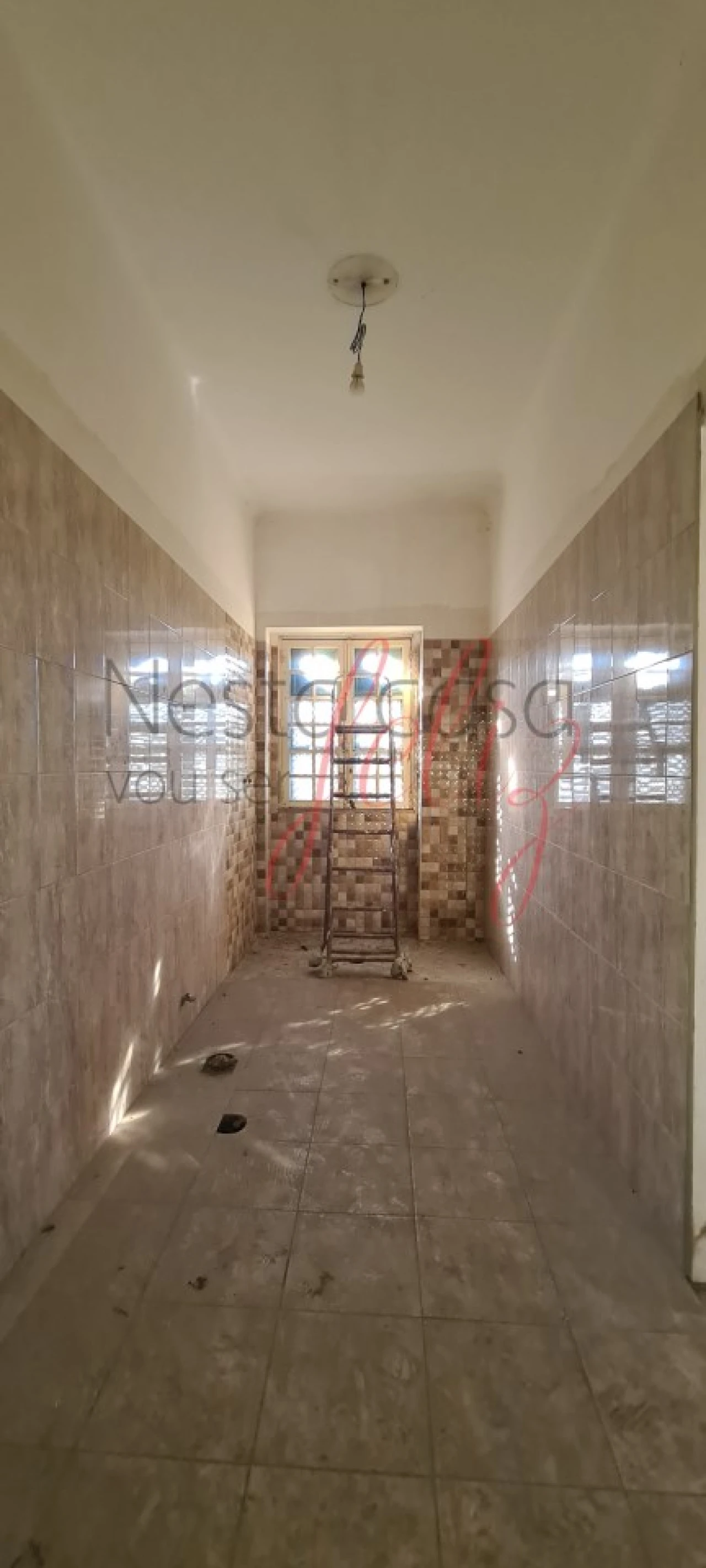 Moradia T7 para Venda em Folgosa Foto 9