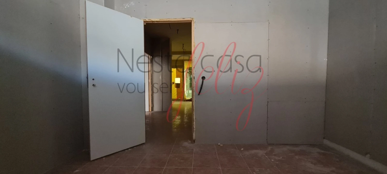 Loja para Venda em Gondomar (São Cosme), Valbom e Jovim Foto 10