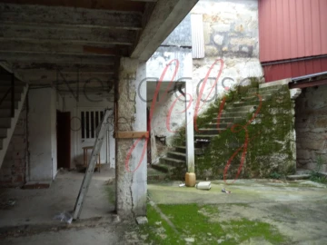 Moradia para Venda em Fânzeres e São Pedro da Cova