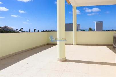 Moradia T4 para Venda em Albufeira e Olhos de Água