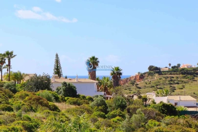 Moradia T4 para Venda em Albufeira e Olhos de Água
