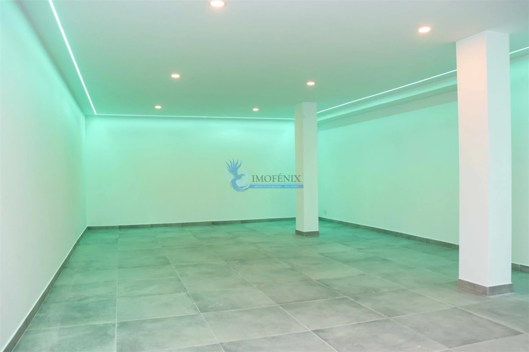 Moradia T4 para Venda em Albufeira e Olhos de Água Foto 53