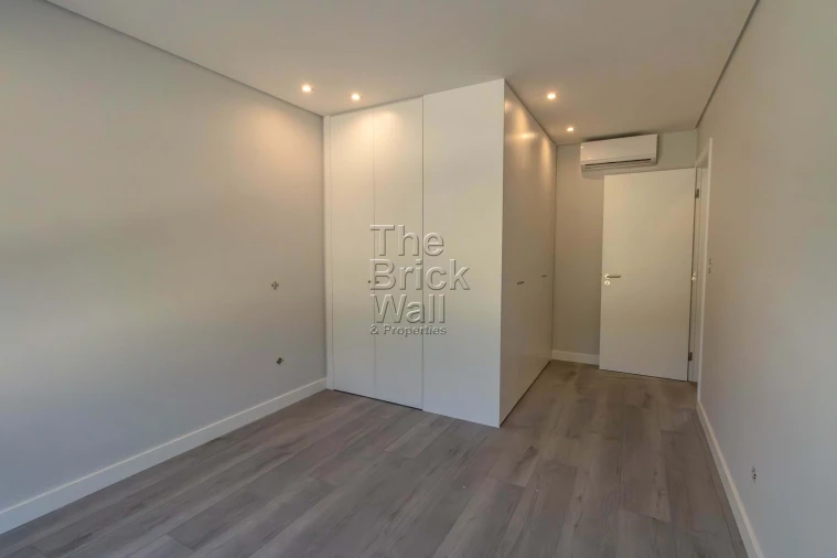 Apartamento T3 para Venda em Alverca do Ribatejo e Sobralinho Foto 1