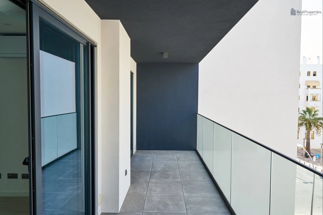 Apartamento T2 para Venda em Quarteira Foto 23