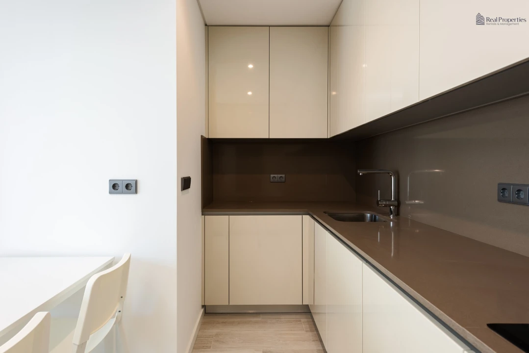 Apartamento T2 para Venda em Quarteira Foto 7
