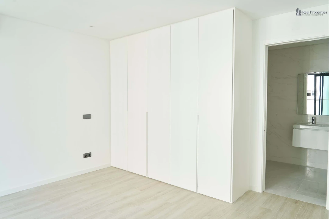 Apartamento T2 para Venda em Quarteira Foto 11