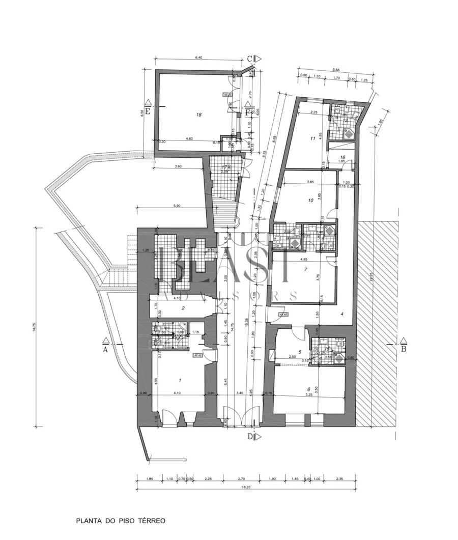 Moradia T4 para Venda em Estrela Foto 14