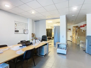 Escritório para Arrendamento em Lordelo do Ouro e Massarelos