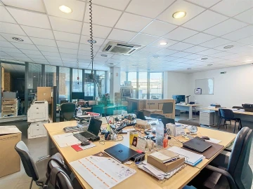 Escritório para Arrendamento em Lordelo do Ouro e Massarelos