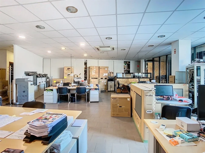 Escritório para Arrendamento em Lordelo do Ouro e Massarelos Foto 4