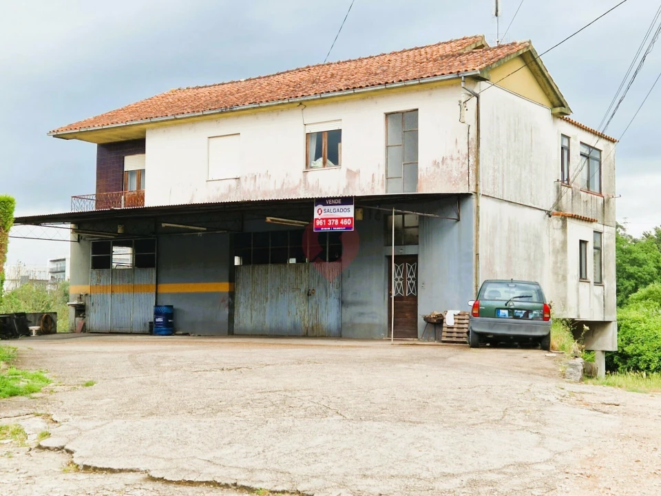 Moradia T3 para Venda em Monção e Troviscoso Foto 1