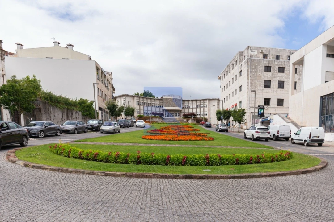Prédio para Venda em Águeda e Borralha Foto 4