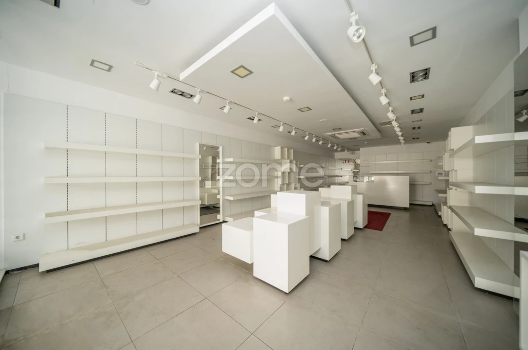 Prédio para Venda em Braga (São José de São Lázaro e São João do Souto) Foto 7