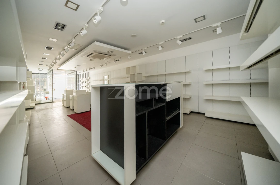 Prédio para Venda em Braga (São José de São Lázaro e São João do Souto) Foto 10