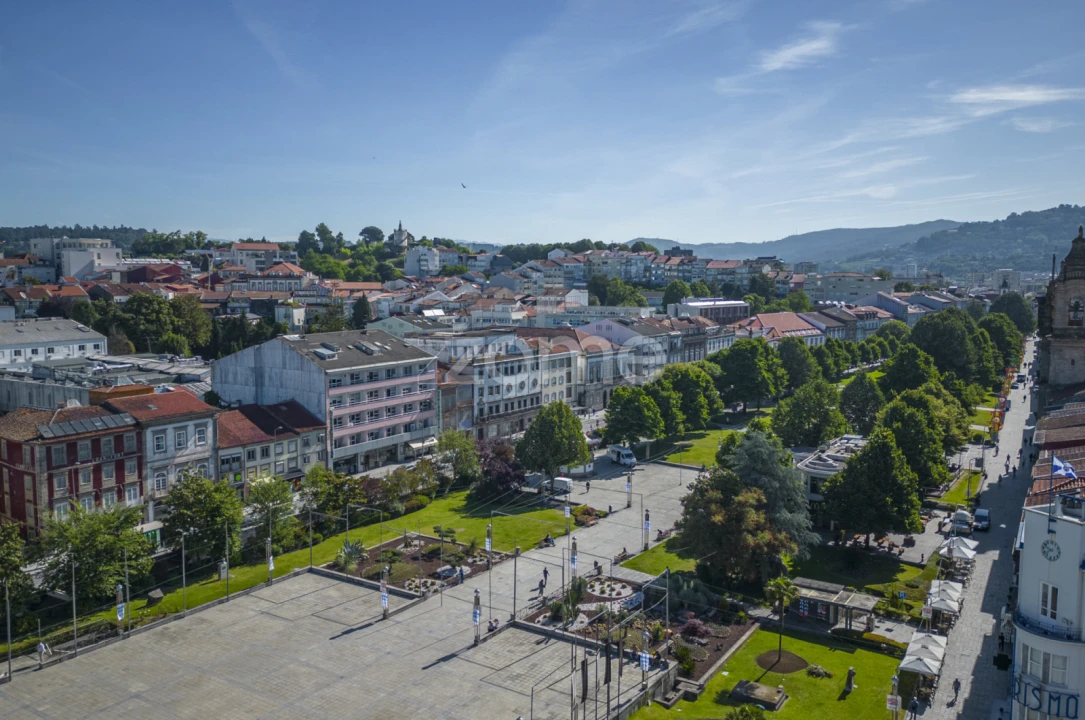 Prédio para Venda em Braga (São José de São Lázaro e São João do Souto) Foto 45
