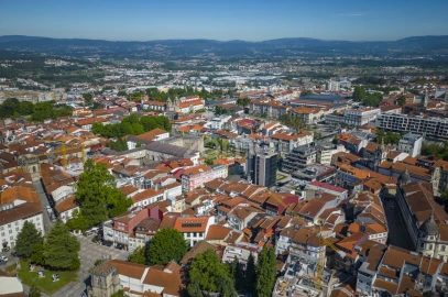 Prédio para Venda em Braga (São José de São Lázaro e São João do Souto)