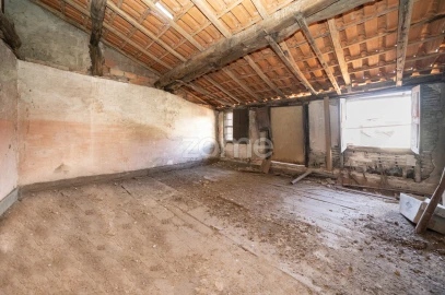 Prédio para Venda em Braga (São José de São Lázaro e São João do Souto)