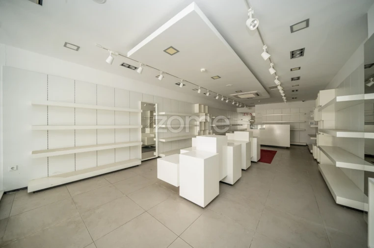Prédio para Venda em Braga (São José de São Lázaro e São João do Souto) Foto 7