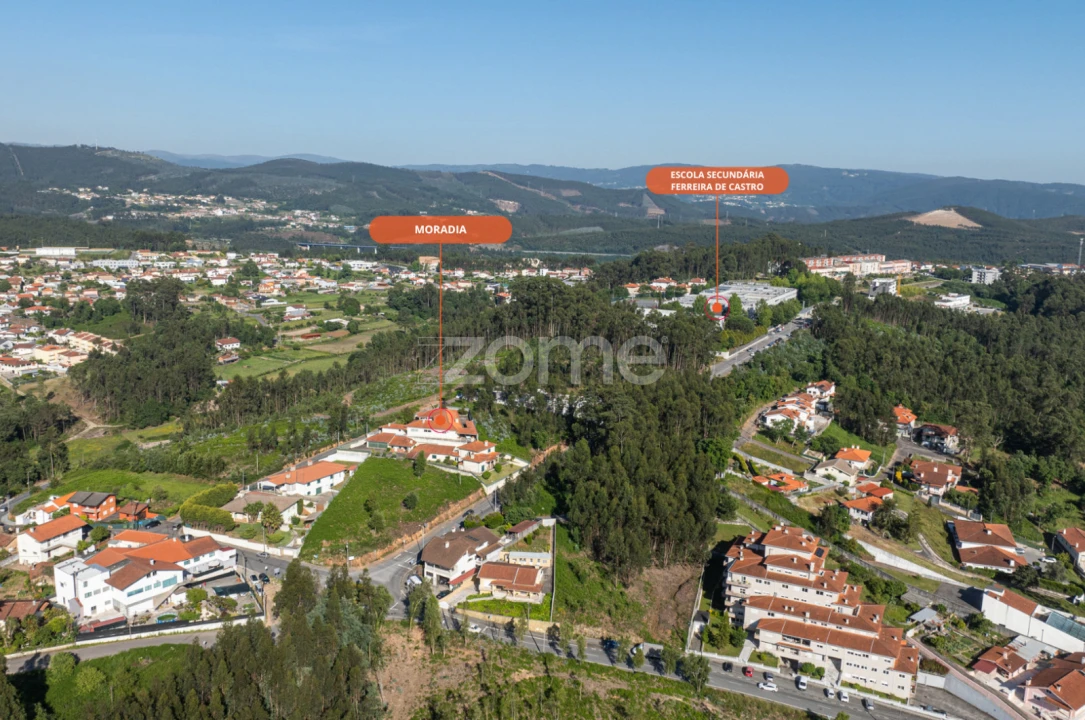 Moradia T4 para Venda em O. Azeméis, Riba-Ul, Ul, Macinhata Seixa, Madail Foto 41